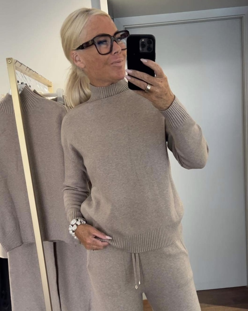 Lara knit beige KØB HER